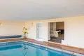 Villa mit 2 Schlafzimmern 360 m² Altea, Spanien