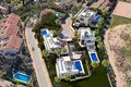 6-Zimmer-Villa 758 m² Marbella, Spanien