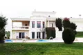 Casa 12 habitaciones 600 m² Agia Paraskevi, Grecia
