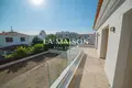 Haus 4 Schlafzimmer 290 m² Latsia, Cyprus