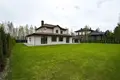 Casa 278 m² Kalodziscanski siel ski Saviet, Bielorrusia