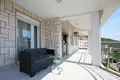 Дом 400 м² Игало, Черногория