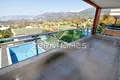 5 room villa 350 m² in Mahmutlar, Turkey