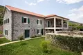 5-Schlafzimmer-Villa 235 m² Lustica, Montenegro