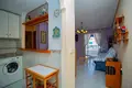 Mieszkanie 3 pokoi 98 m² Torrevieja, Hiszpania