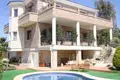 Villa de 4 dormitorios 364 m² Rojales, España
