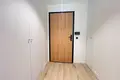 Mieszkanie 3 pokoi 83 m² w Warszawa, Polska