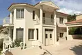 Maison 4 chambres 305 m² koinoteta agiou tychona, Chypre