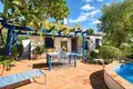 2 bedroom house 259 m² Estepona, Spain