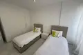 Mieszkanie 4 pokoi  Torrevieja, Hiszpania