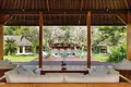 Villa 6 habitaciones 2 000 m² Tibubeneng, Indonesia