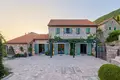 Villa 7 zimmer 293 m² Gornja Lastva, Montenegro