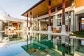 Villa de 4 dormitorios 224 m² Thalang, Tailandia