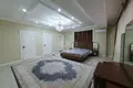 Kvartira 7 xonalar 240 m² Samarqandda