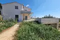 villa de 5 dormitorios 303 m² Porec, Croacia