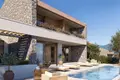 Villa de tres dormitorios 185 m² Tivat, Montenegro