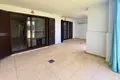 Mieszkanie 2 pokoi 174 m² La Linea de la Concepcion, Hiszpania