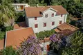 Casa 17 habitaciones 240 m² Risan, Montenegro
