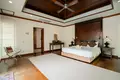 4-Schlafzimmer-Villa 270 m² Phuket, Thailand