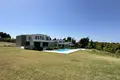 5 bedroom villa 350 m² Siviri, Greece