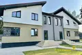 Adosado 172 m² Zaslauje, Belarús