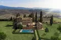 Haus 20 Schlafzimmer 2 500 m² Toskana, Italien