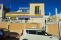 Bungalow 4 pokoi 85 m² Orihuela, Hiszpania