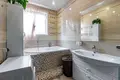 House 244 m² Minsk, Belarus