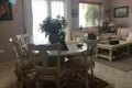 Wohnung 4 Schlafzimmer 250 m² Estepona, Spanien