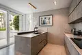 Mieszkanie 3 pokoi 199 m² Marbella, Hiszpania