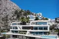 Villa de 4 dormitorios 550 m² Altea, España