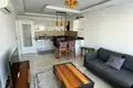 Mieszkanie 2 pokoi 81 m² Alanya, Turcja