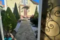 4 room house 215 m² Burlacha Balka, Ukraine