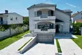 Haus 5 Schlafzimmer  Podgorica, Montenegro