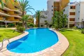 Mieszkanie 2 pokoi 86 m² Torrevieja, Hiszpania