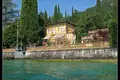 5 bedroom villa 400 m² Garda, Italy