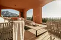 4 bedroom apartment  Marbella, Spain