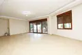 Квартира 5 комнат  Аланья, Турция