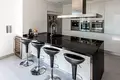4-Schlafzimmer-Villa 440 m² Calp, Spanien