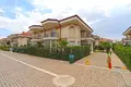 Dom 7 pokojów 310 m² Dosemealti, Turcja