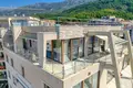 Kondominium 4 zimmer 199 m² Becici, Montenegro