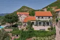 Villa 7 zimmer 293 m² Gornja Lastva, Montenegro