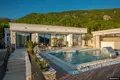 Villa de tres dormitorios 190 m² Budva, Montenegro