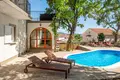 Villa 8 bedrooms 250 m² Mjesni odbor Poganka - Sveti Anton, Croatia