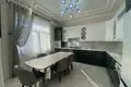 Uy 7 xonalar 350 m² Toshkentda, O‘zbekiston