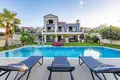 7 bedroom villa 580 m² Cesme, Turkey