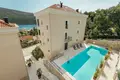 Ático 3 habitaciones 204 m² Herceg Novi, Montenegro