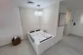1 room apartment 77 m², All countries