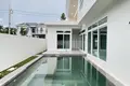 4-Schlafzimmer-Villa 390 m² Kathu, Thailand