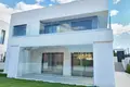 4 bedroom Villa 184 m² Manilva, Spain